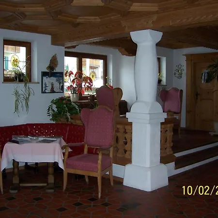 Alpenappartement Europa شقة *